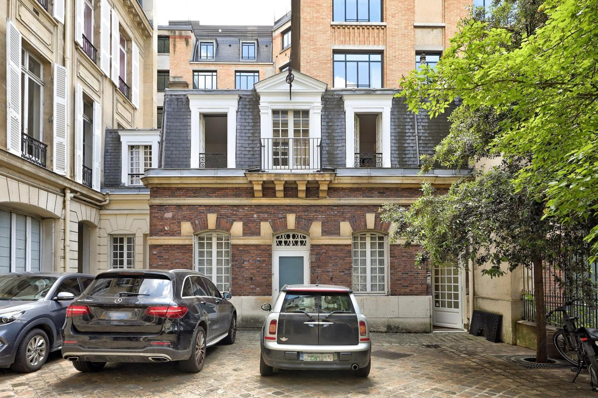Champs-Elysees - 2Br With Balcony - Cityapartmentstay Paris Exterior photo